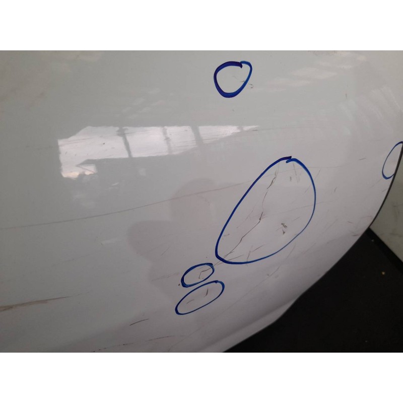 Recambio de puerta trasera derecha para dacia duster ambiance 4x4 referencia OEM IAM - Blanco 2