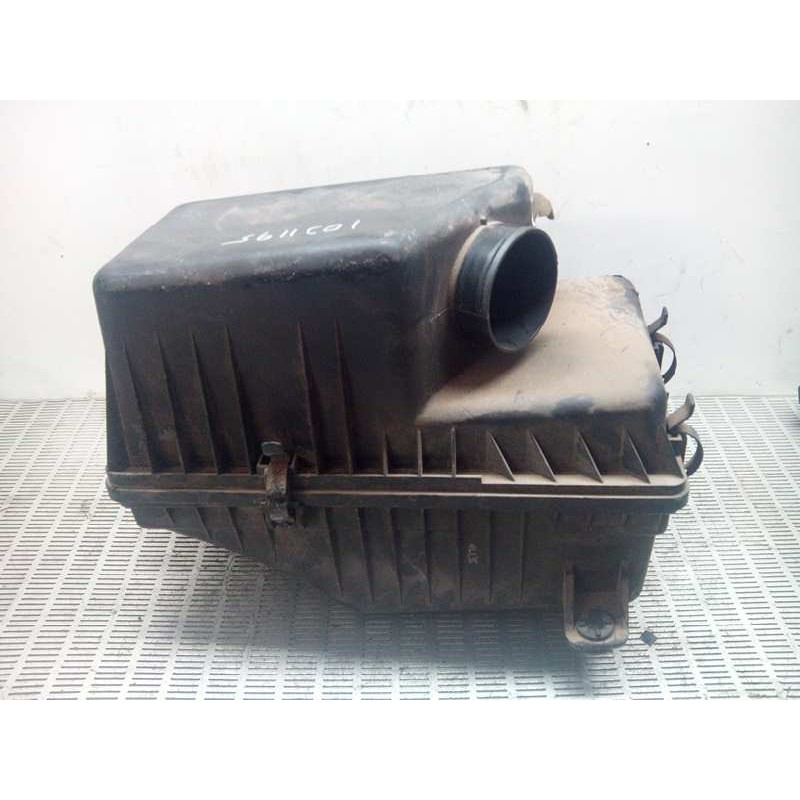 Recambio de filtro aire para kia carens 2.0 turbodiesel cat referencia OEM IAM   