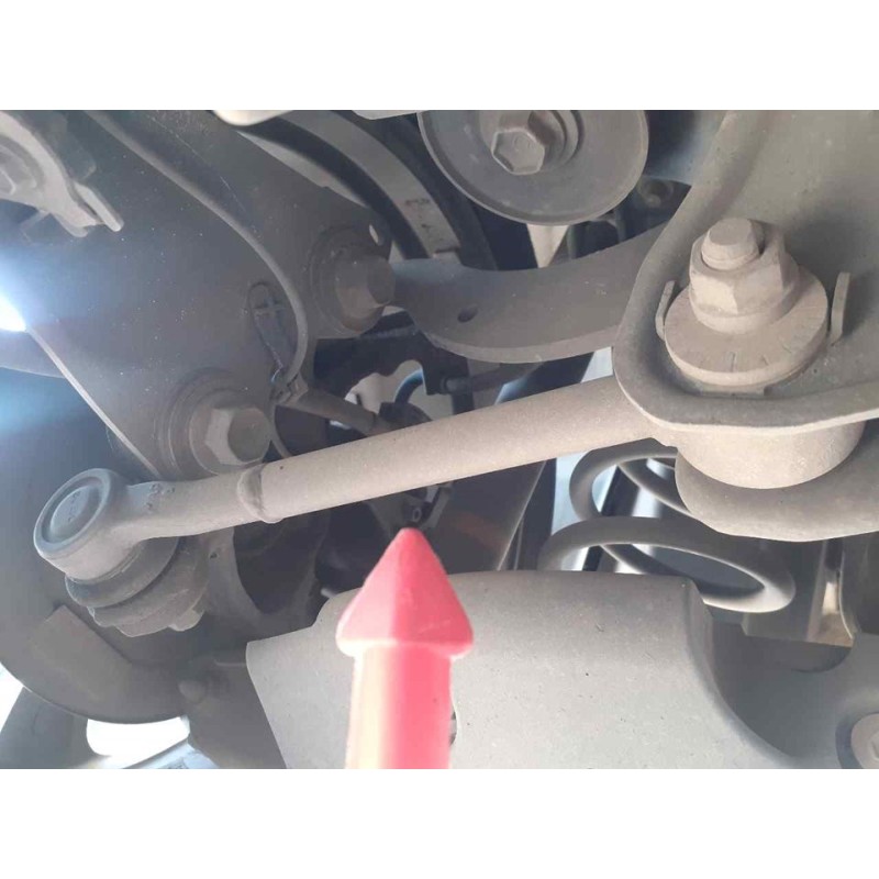 Recambio de tirante trasero derecho para toyota auris hybrid active referencia OEM IAM   