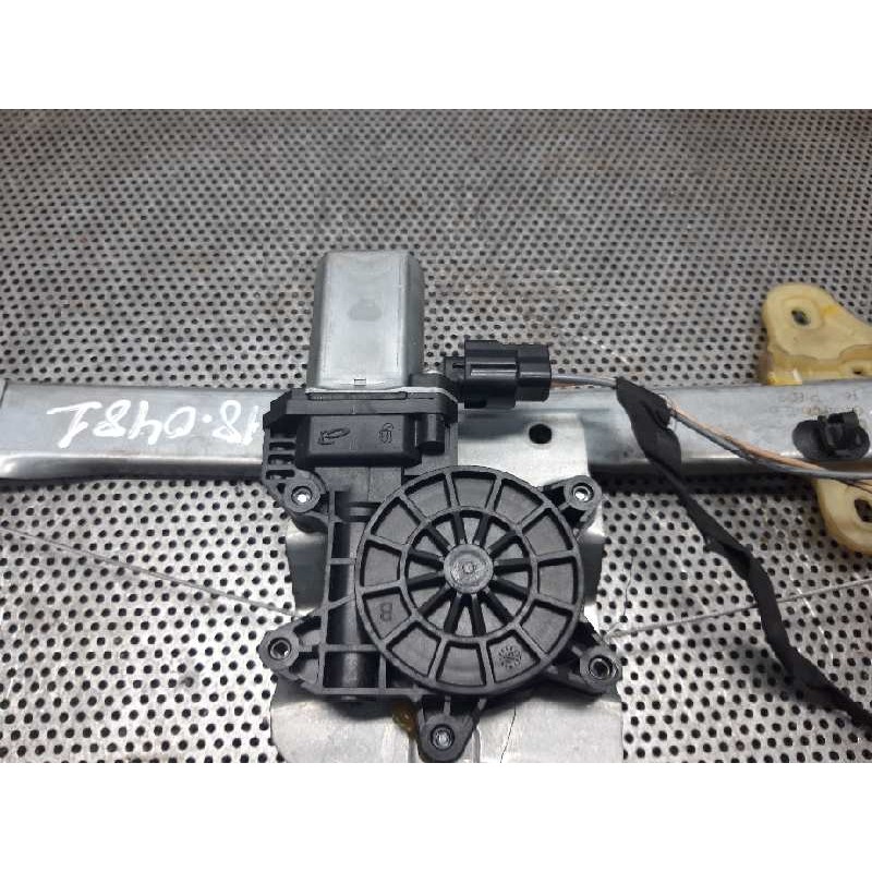 Recambio de elevalunas delantero derecho para renault clio iv authentique referencia OEM IAM - Blanco 2