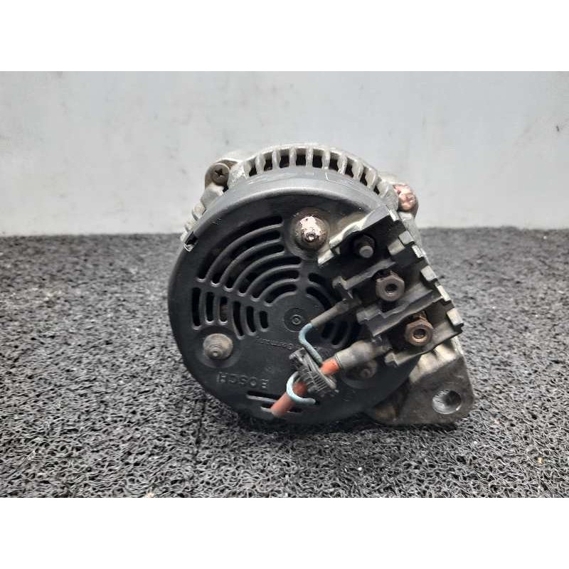 Recambio de alternador para ford escort berlina/turnier 1.8 16v cat referencia OEM IAM 120485029 38323 BOSCH 6