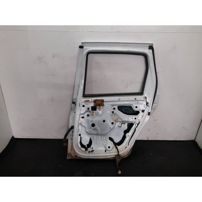 Recambio de puerta trasera derecha para dacia duster ambiance 4x4 referencia OEM IAM - Blanco 6