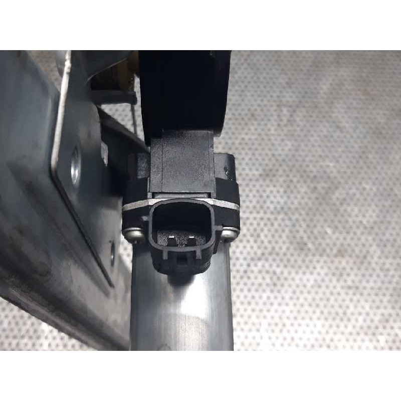Recambio de elevalunas delantero derecho para renault clio iv authentique referencia OEM IAM - Blanco 3