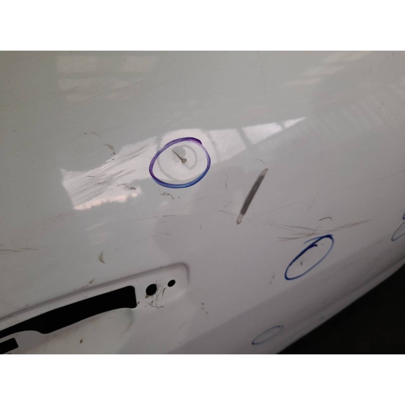 Recambio de puerta trasera derecha para dacia duster ambiance 4x4 referencia OEM IAM - Blanco 7