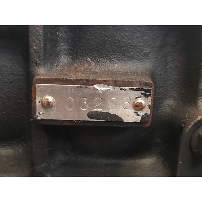 Recambio de caja cambios para mitsubishi galloper exceed 2.5 td referencia OEM IAM 1I03266 91664 3