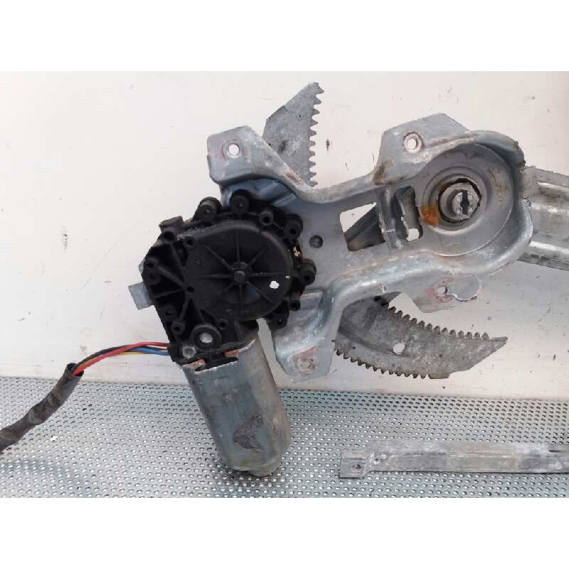 Recambio de elevalunas delantero derecho para mg serie 800 (rs) 2.5 v6 24v referencia OEM IAM 4