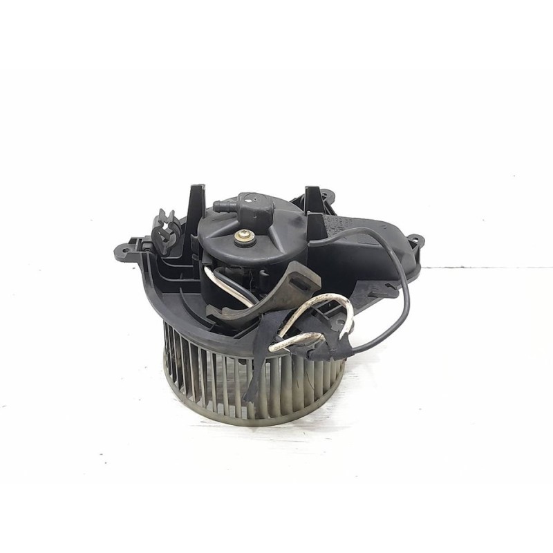 Recambio de motor calefaccion para citroën xsara berlina 1.9 turbodiesel referencia OEM IAM 210681233F 740471233F 
