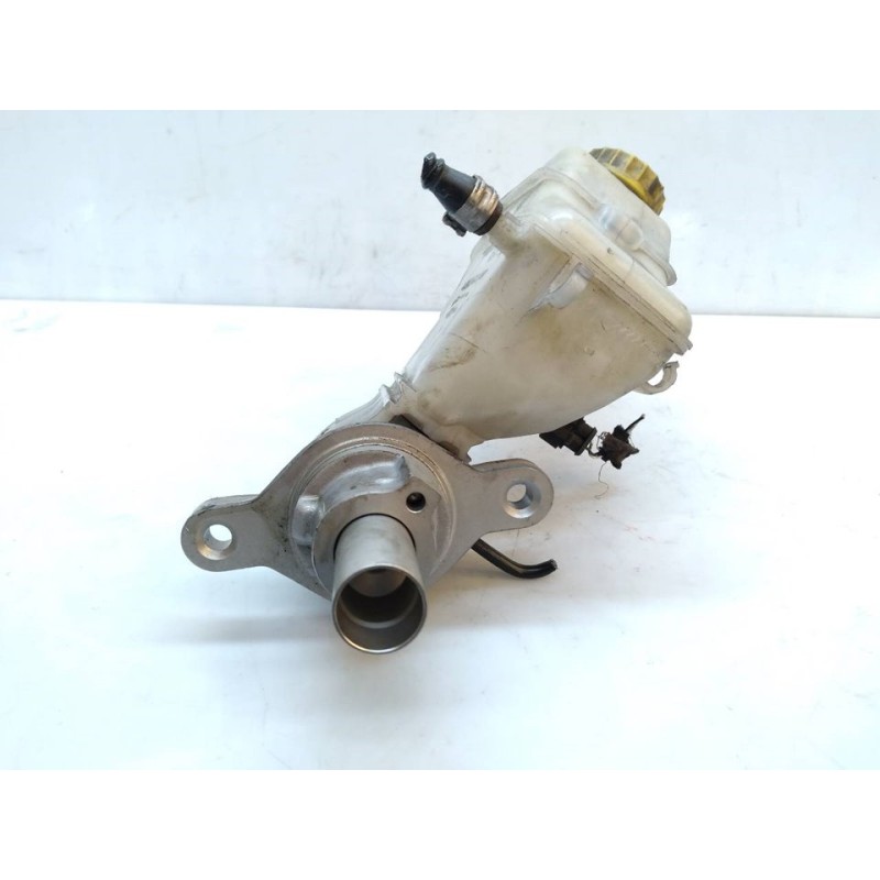 Recambio de bomba freno para fiat linea (110) dynamic referencia OEM IAM 204Y21766  BOSCH - Azul 4