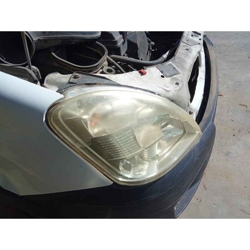 Recambio de faro derecho para iveco daily caja cerrada (2006 =>) caja cerrada techo alto 35s... batalla 3300 referencia OEM IAM 