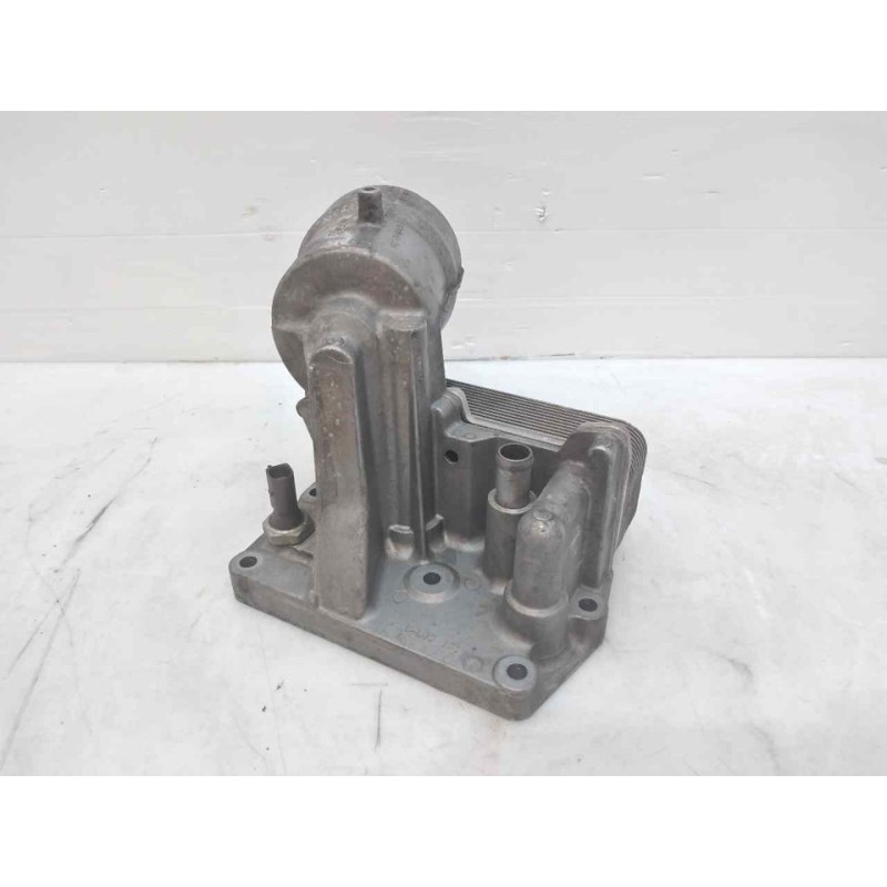 Recambio de enfriador aceite motor para volkswagen touareg (7la) tdi r5 referencia OEM IAM 070115389B EU8C - Negro 3