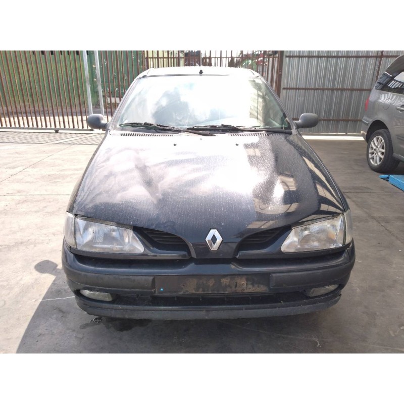 renault megane i berlina hatchback (ba0) del año 1996