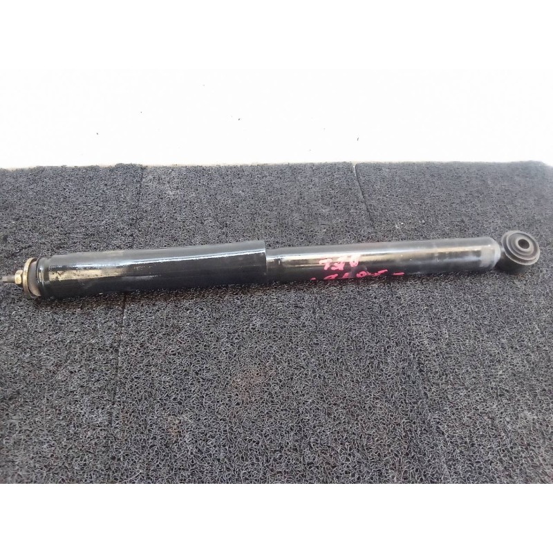 Recambio de amortiguador delantero izquierdo para nissan cabstar e 3.0 td referencia OEM IAM  91952 