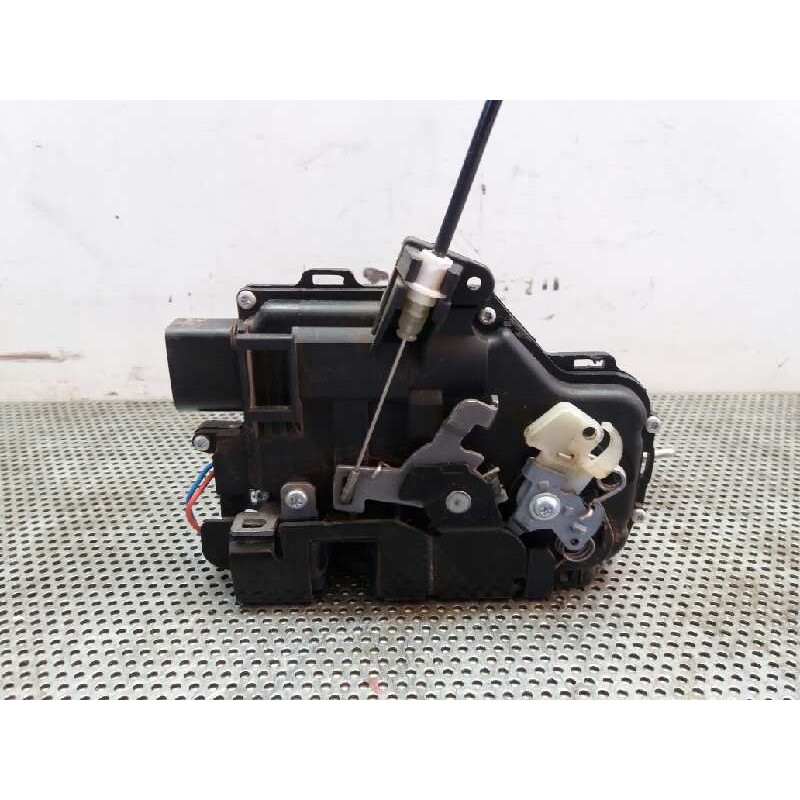 Recambio de cerradura puerta delantera derecha para audi a6 berlina (4b2) 2.8 v6 30v referencia OEM IAM - Verde 4