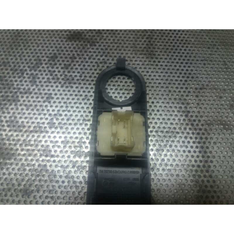 Recambio de mando elevalunas delantero izquierdo para renault clio iv authentique referencia OEM IAM 254118044R - Blanco 2