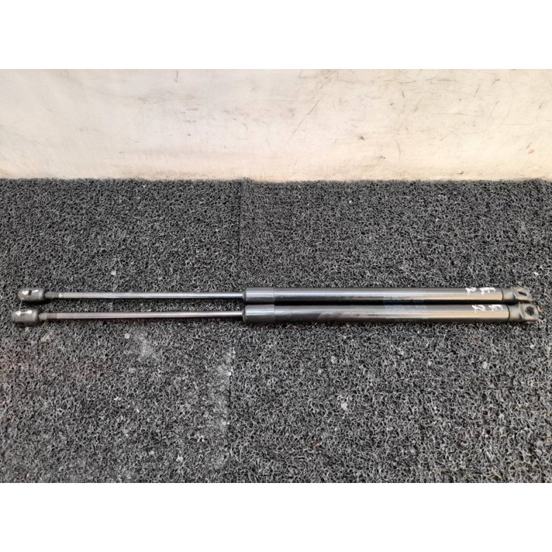 Recambio de amortiguadores maletero / porton para audi a2 (8z) 1.4 tdi (66kw) referencia OEM IAM   