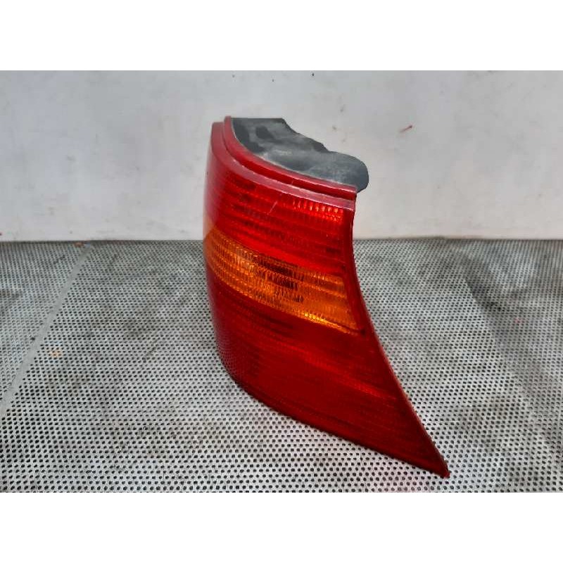 Recambio de piloto trasero derecho para volkswagen golf iv berlina (1j1) soul referencia OEM IAM 2