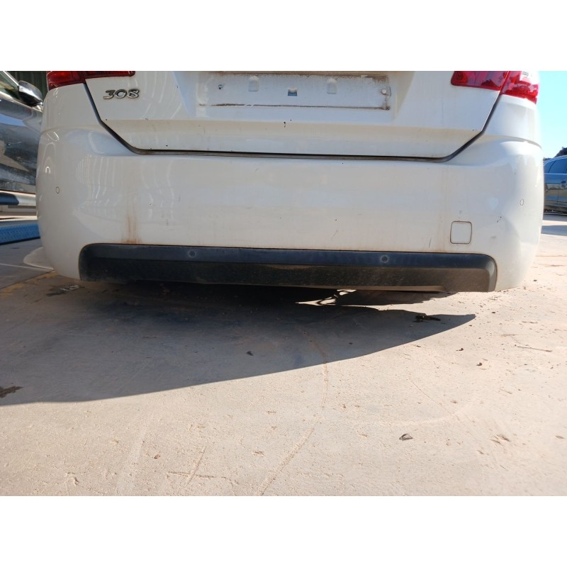 Recambio de paragolpes trasero para peugeot 308 ii (lb_, lp_, lw_, lh_, l3_) 1.2 thp 130 referencia OEM IAM - Blanco 2