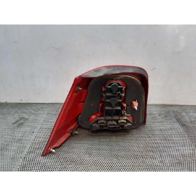 Recambio de piloto trasero derecho para volkswagen golf iv berlina (1j1) soul referencia OEM IAM 4