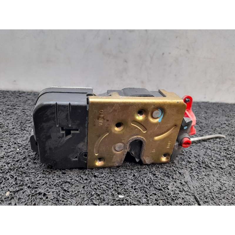 Recambio de cerradura puerta trasera derecha para citroën xsara berlina 2.0 hdichrono (66kw) referencia OEM IAM 2