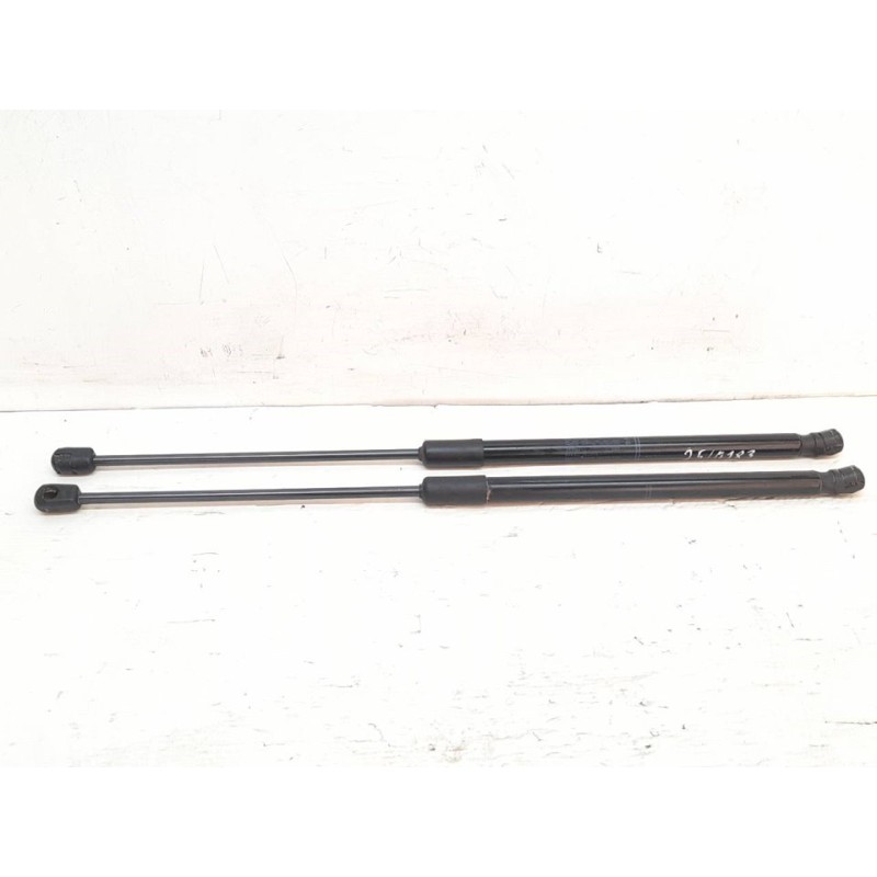 Recambio de amortiguadores maletero / porton para audi a3 sportback (8va) attraction referencia OEM IAM 8V482755203S  