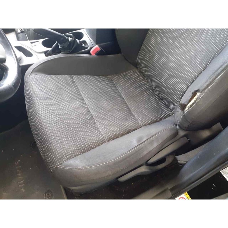 Recambio de asiento delantero izquierdo para toyota auris hybrid active referencia OEM IAM - Negro 2