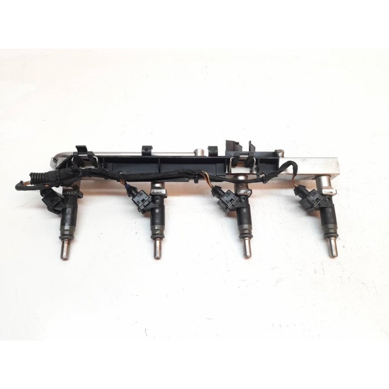 Recambio de rampa inyectora para bmw serie 3 touring (e91) 320i referencia OEM IAM 7530420 7526892 - Negro 3