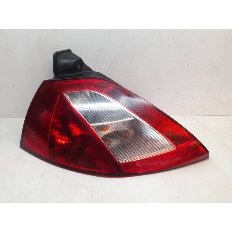 Recambio de piloto trasero izquierdo para renault megane ii berlina 5p confort authentique referencia OEM IAM   