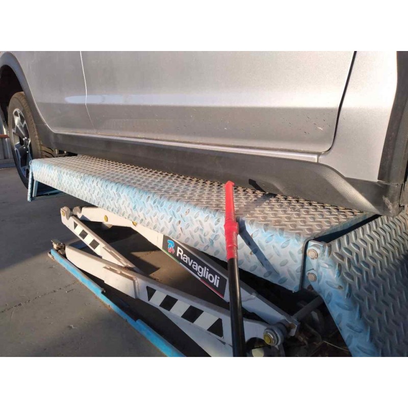 Recambio de faldon lateral para subaru xv executive referencia OEM IAM - Gris 2
