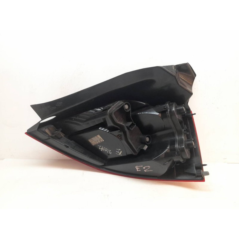 Recambio de piloto trasero izquierdo para renault megane ii berlina 5p confort authentique referencia OEM IAM - Azul 2