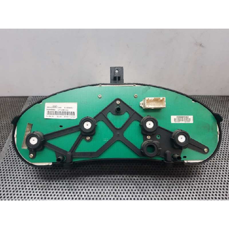 Recambio de cuadro instrumentos para peugeot 206 berlina xs referencia OEM IAM 9645096180 - Gris 2