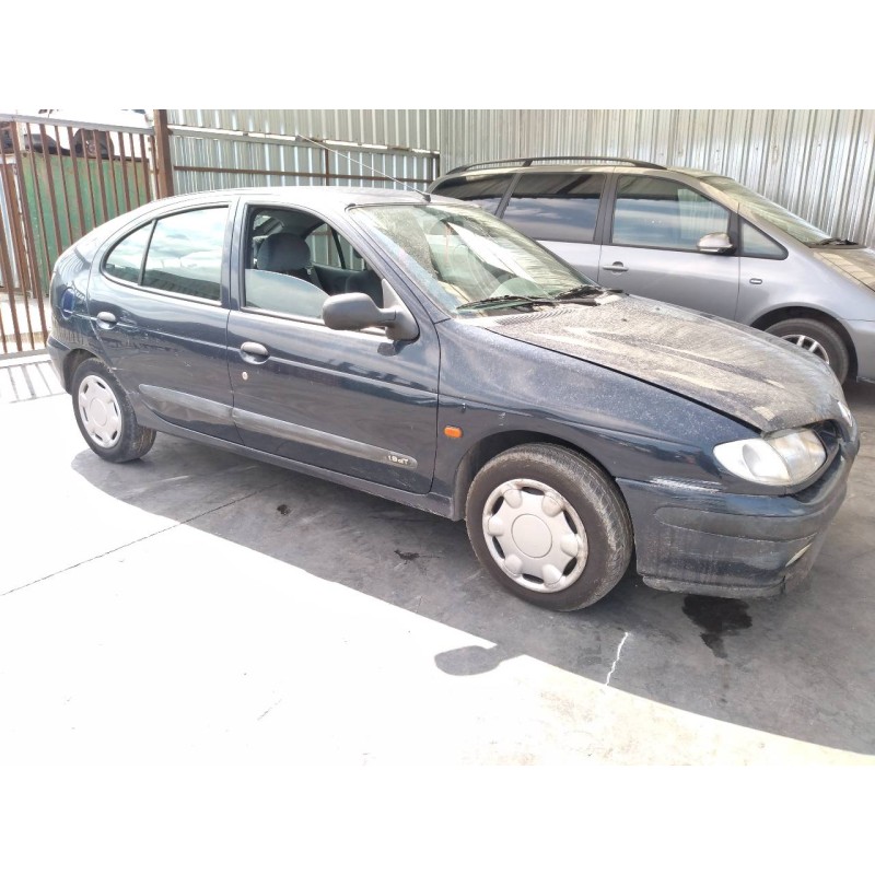 renault megane i berlina hatchback (ba0) del año 1996