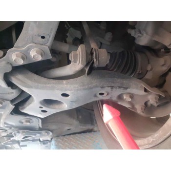 BRAZO SUSPENSION INFERIOR DELANTERO IZQUIERDO 