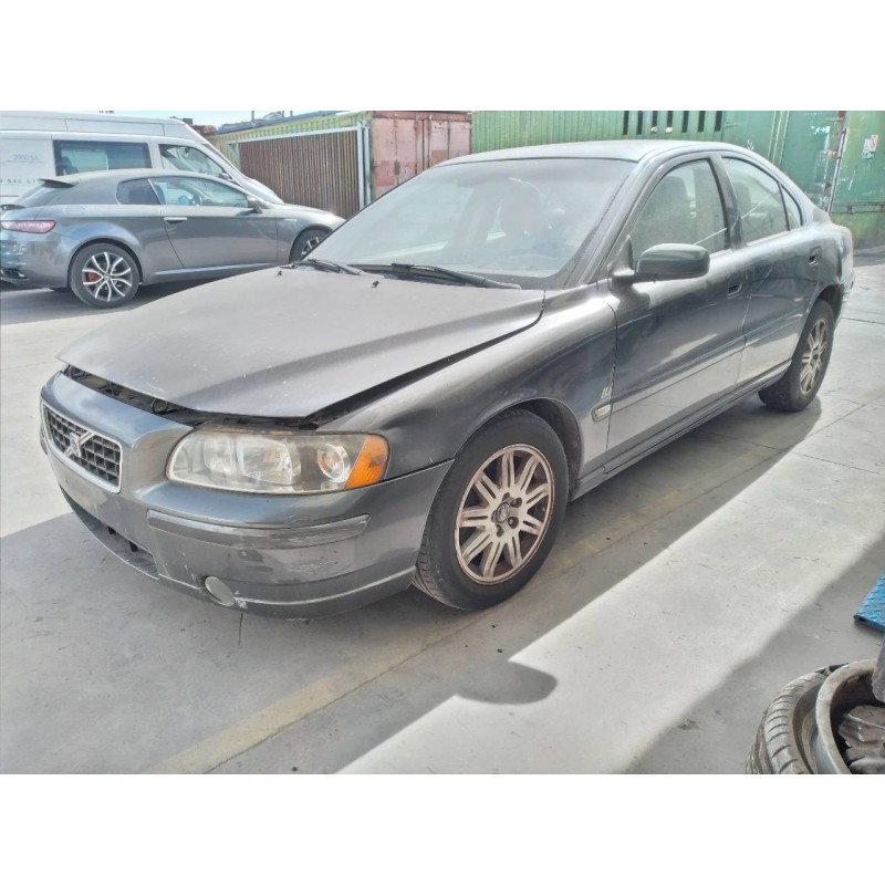 volvo s60 berlina del año 2006