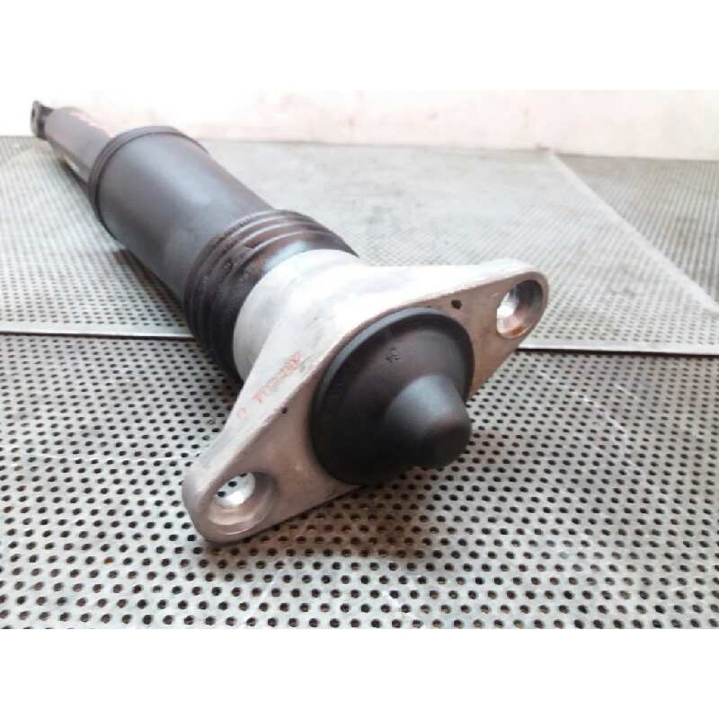 Recambio de amortiguador trasero derecho para hyundai i30 1.6 crdi cat referencia OEM IAM - Negro 2
