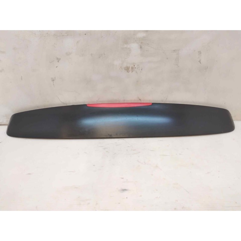 Recambio de aleron trasero para renault laguna ii grandtour (kg0) dynamique referencia OEM IAM 7700424316  