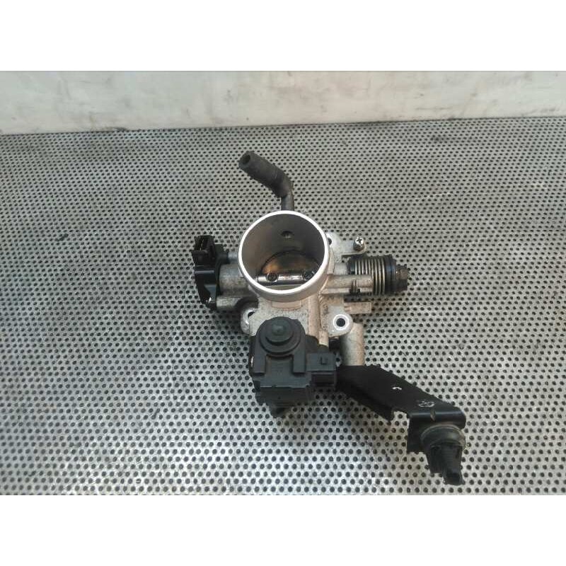Recambio de caja mariposa para kia carens 1.6 lx referencia OEM IAM 5E10307  