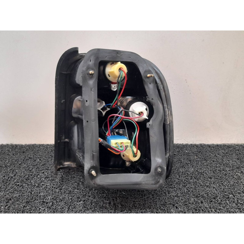 Recambio de piloto trasero izquierdo para kia sportage td (5-ptas.) referencia OEM IAM - Rojo 4
