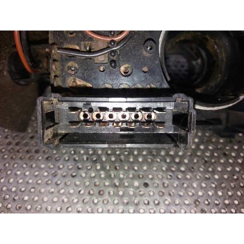 Recambio de mando luces para renault trafic (desde 5.89) t 1100 referencia OEM IAM 7700353367 7