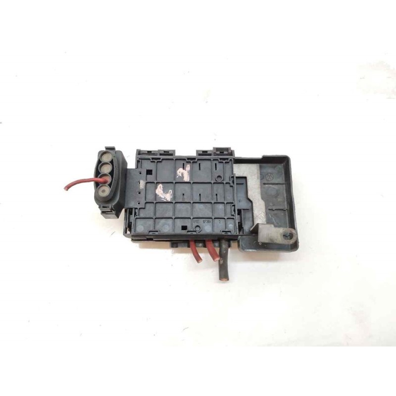 Recambio de caja reles / fusibles para volkswagen polo berlina (6n2) conceptline referencia OEM IAM 6X0937550 - Blanco 2