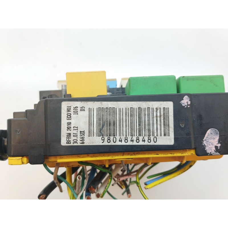 Recambio de caja reles / fusibles para peugeot 208 style referencia OEM IAM 9804848480 42503201 2