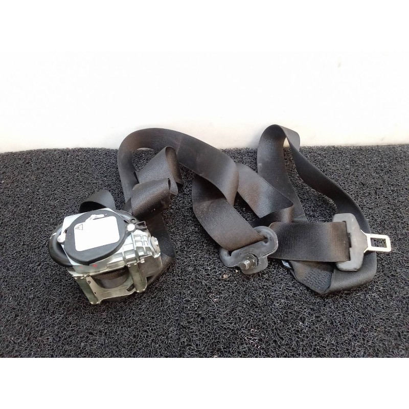 Recambio de cinturon seguridad delantero derecho para mitsubishi colt berlina 3 (cz) 1.3 atlantis referencia OEM IAM 606843800  