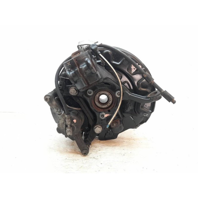 Recambio de mangueta delantera derecha para audi a3 sportback (8va) attraction referencia OEM IAM - Blanco 2