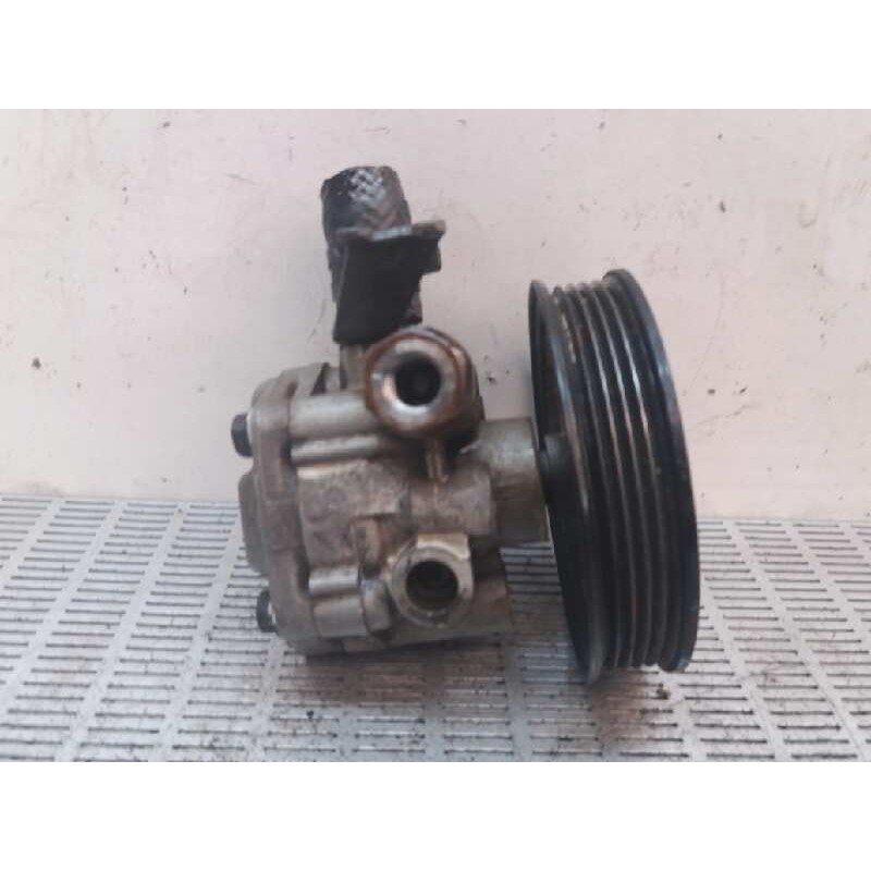 Recambio de bomba direccion para kia carnival 2.9 turbodiesel cat referencia OEM IAM 3308D080  