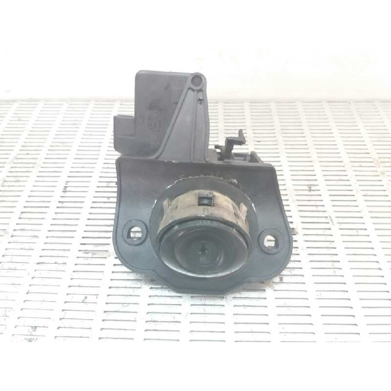 Recambio de bombin porton trasero para citroën saxo 1.5 diesel referencia OEM IAM   