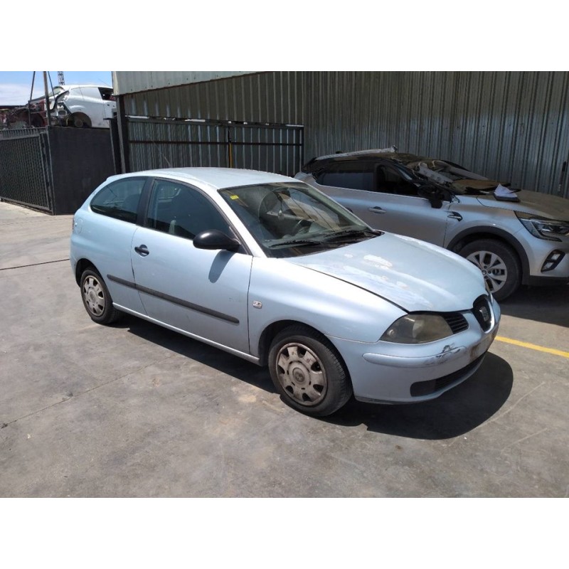 seat ibiza (6l1) del año 2002