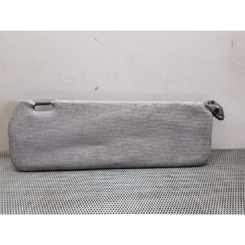 Recambio de parasol izquierdo para nissan cabstar e 3.0d referencia OEM IAM   
