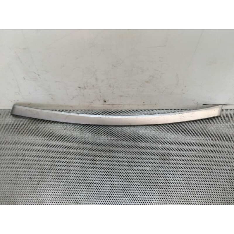 Recambio de moldura para bmw serie 3 berlina (e90) 320d referencia OEM IAM - Azul 3