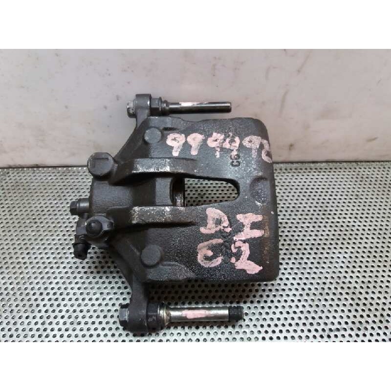 Recambio de pinza de freno delantera izquierda para hyundai i30 1.6 crdi cat referencia OEM IAM C69E04  
