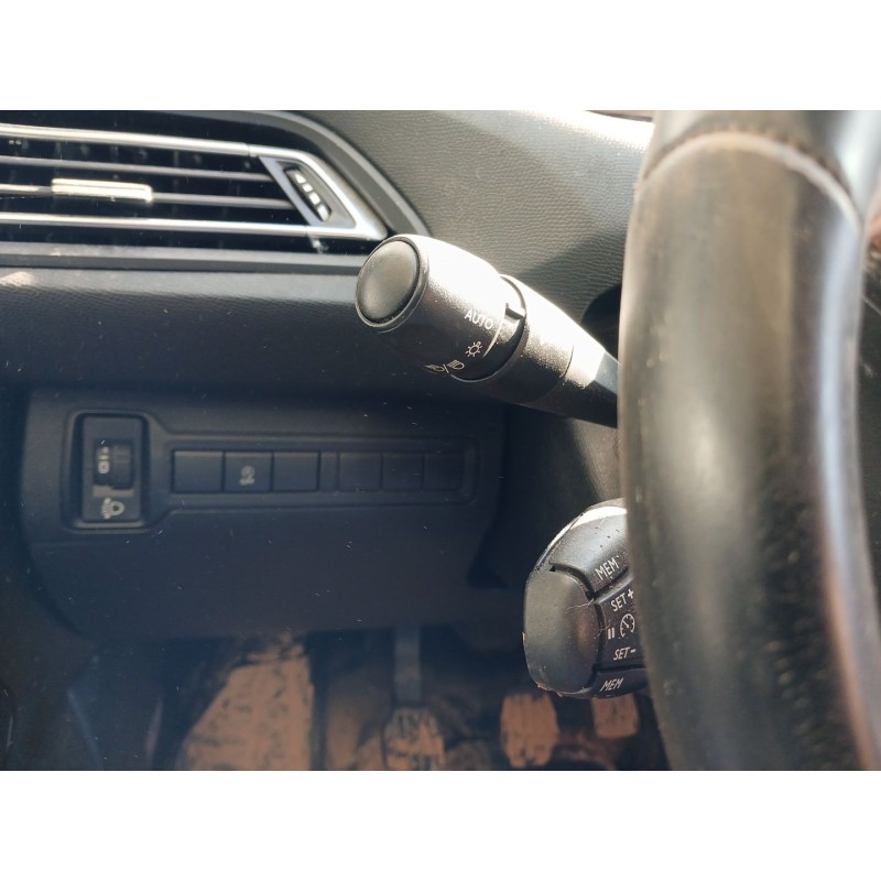 Recambio de mando luces para peugeot 308 ii (lb_, lp_, lw_, lh_, l3_) 1.2 thp 130 referencia OEM IAM   