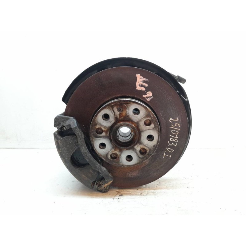 Recambio de mangueta delantera izquierda para audi a3 sportback (8va) attraction referencia OEM IAM - Blanco 3